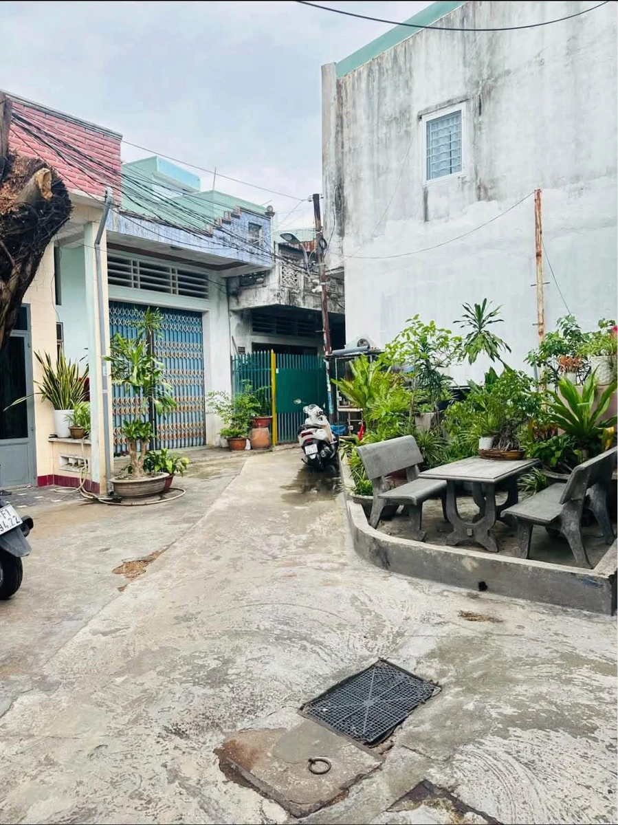Bán nhà 2 mặt hẻm 68.9m² đường Tây Sơn, Quận 1 - Ảnh 1