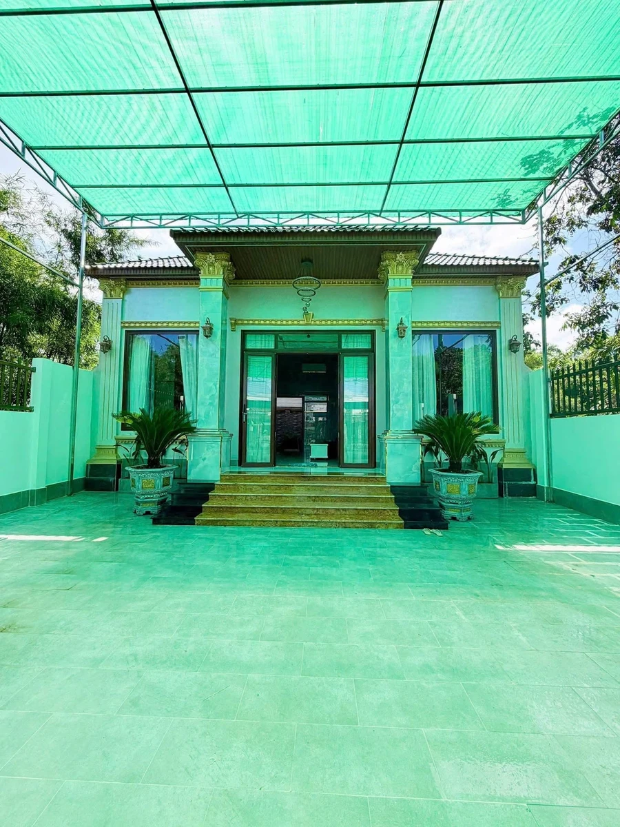 Nhà mặt tiền bán Phường Chánh Hiệp, 300m², 3PN, 4,75 tỷ - Ảnh 1
