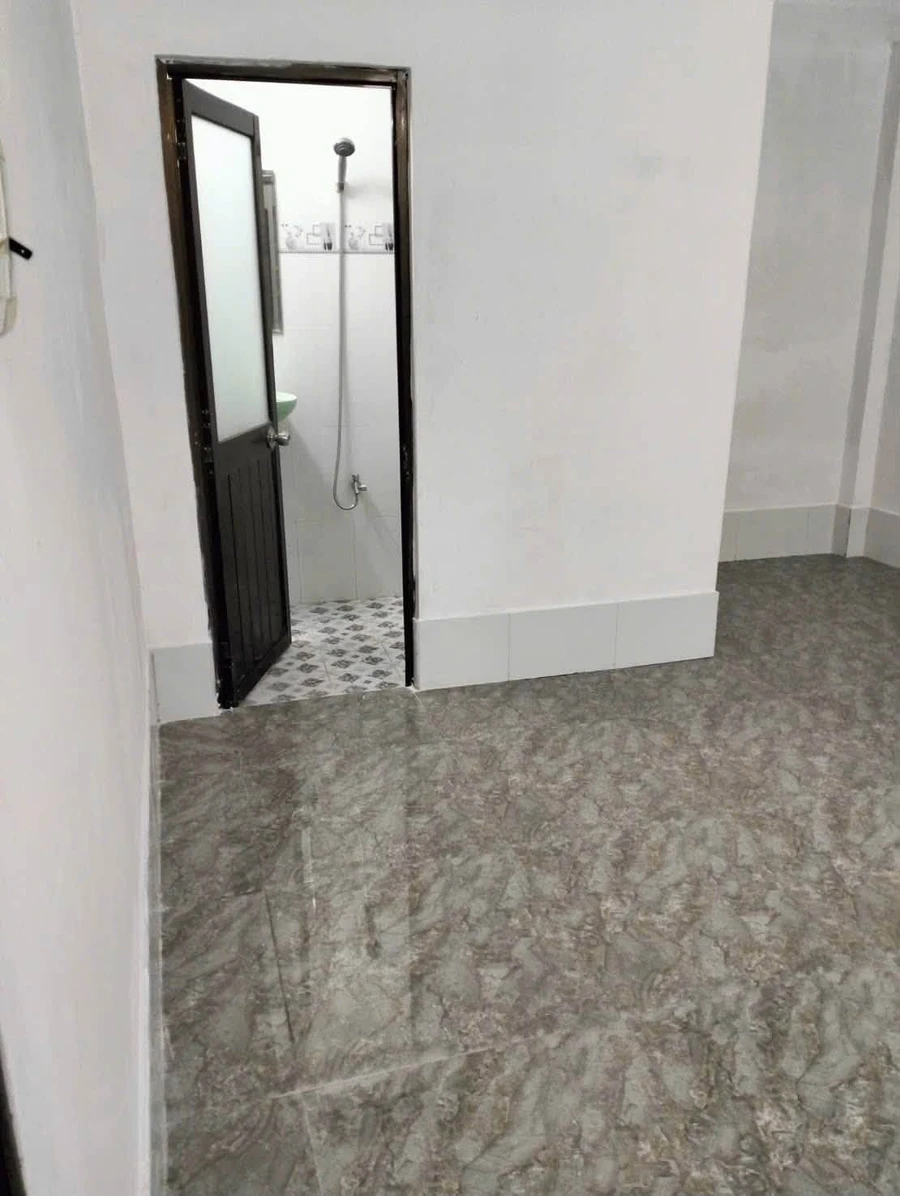 Bán nhà cấp 4 mái Thái 80m2 Q7 2.1 tỷ - Ảnh thu nhỏ 5