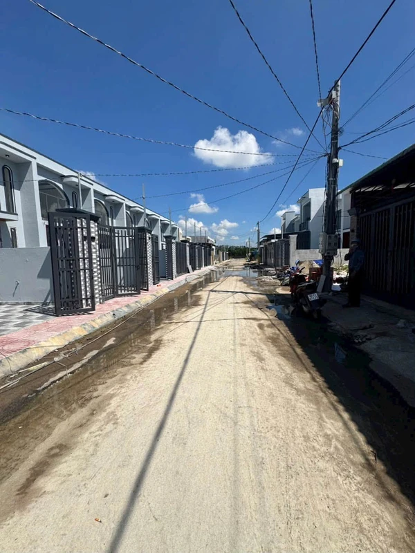 Bán đất mặt tiền Liên Thôn 4, 1092m2, 8,2 tỷ 264m