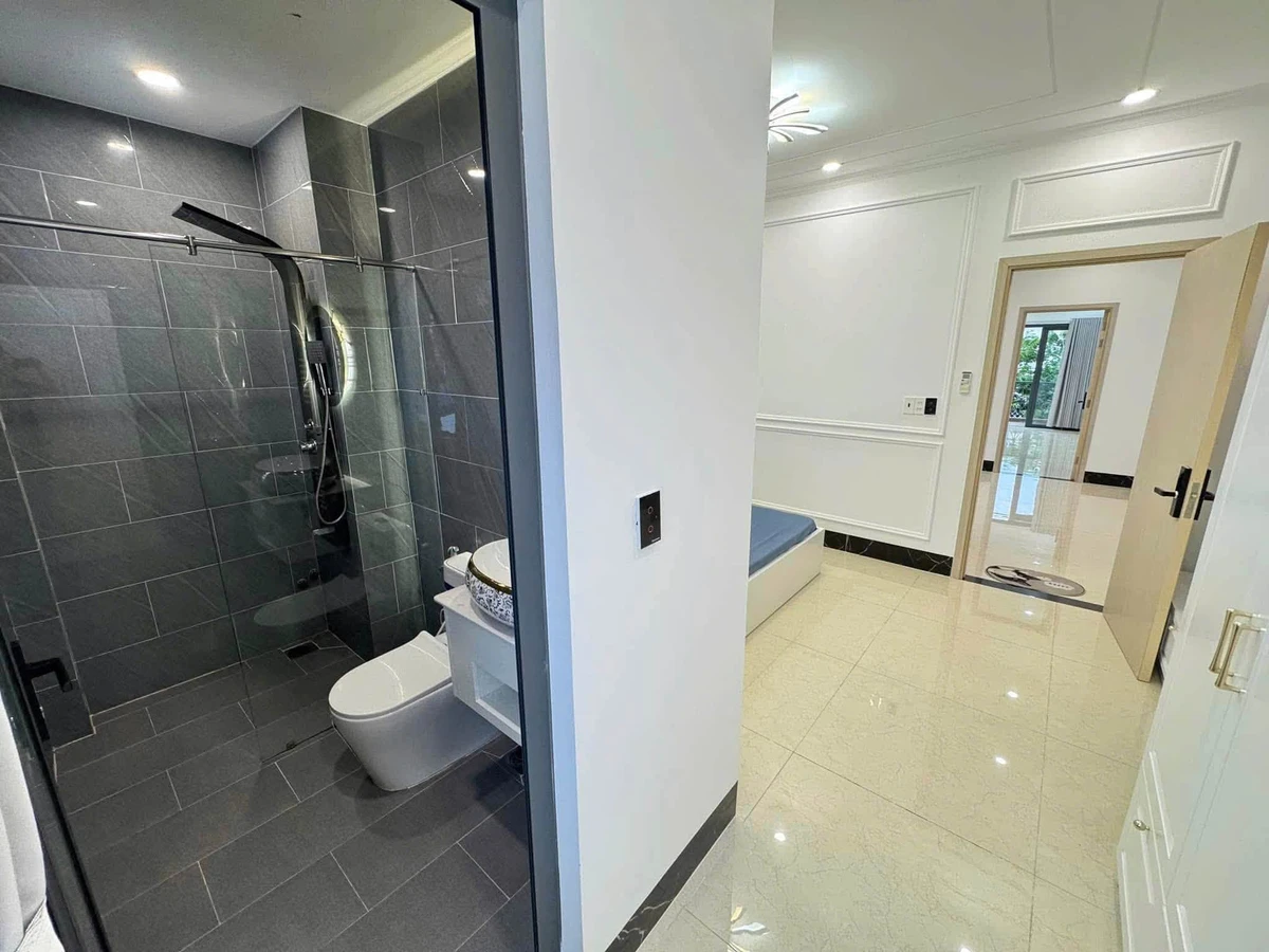 Bán nhà 3 phòng ngủ Rạch Giá 90m² giá 3 tỷ 300 - Ảnh thu nhỏ 5