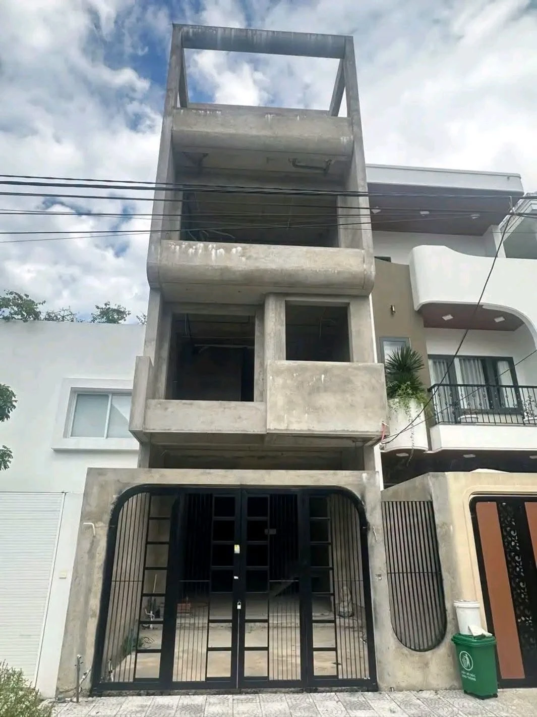 Bán nhà 4 tầng Khu đảo VIP Hòa Xuân 100m² Đà Nẵng 8,3 tỷ - Ảnh 1