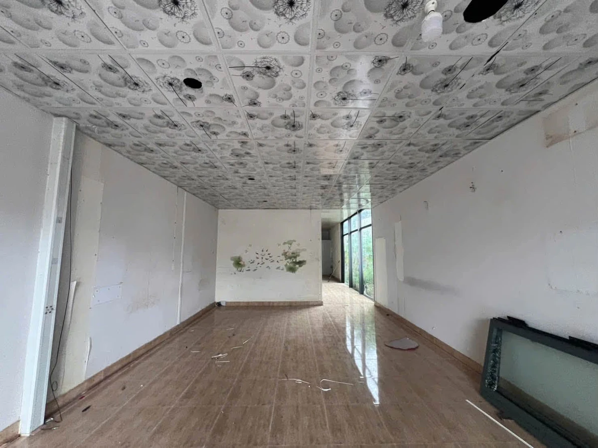 Bán nhà mặt tiền Võ Văn Kiệt, Phan Thiết, 100m2, 5.9 tỷ - Ảnh thu nhỏ 3