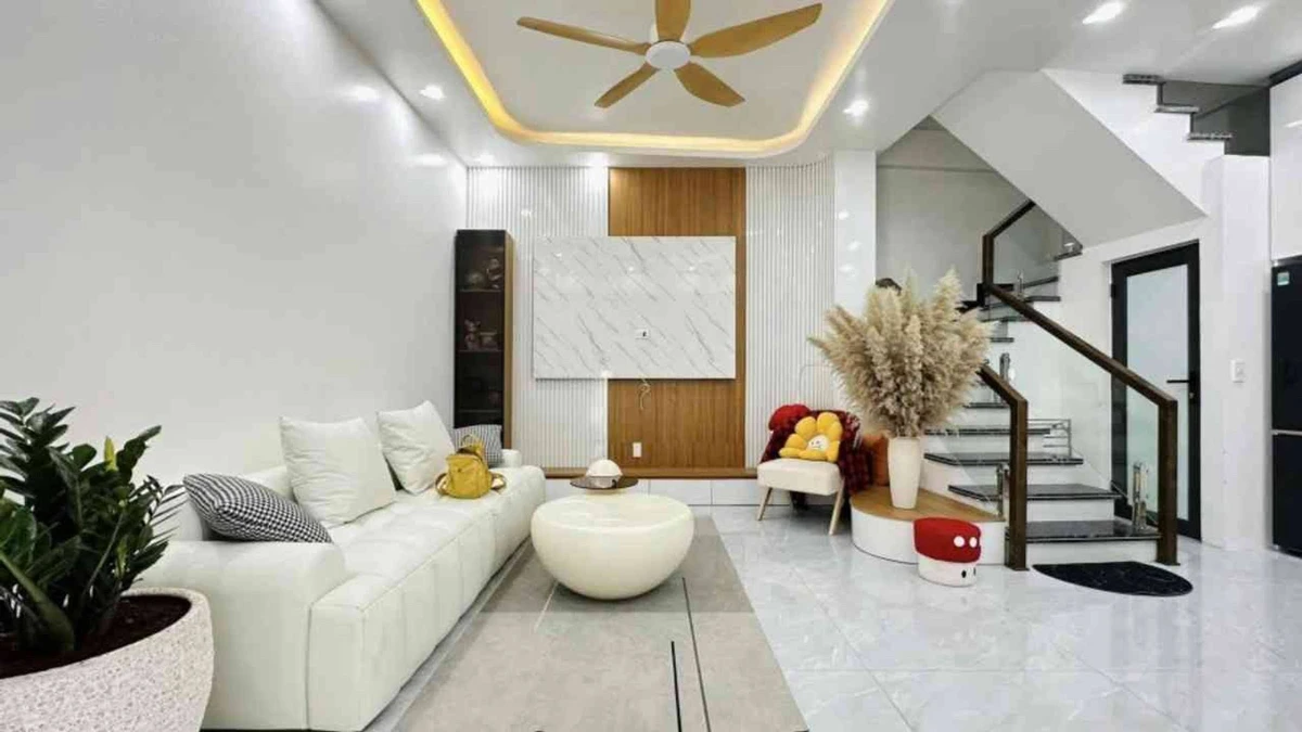 Bán nhà 42m2 lô góc 3 tầng 3 phòng ngủ Tôn Đức Thắng - Ảnh 1