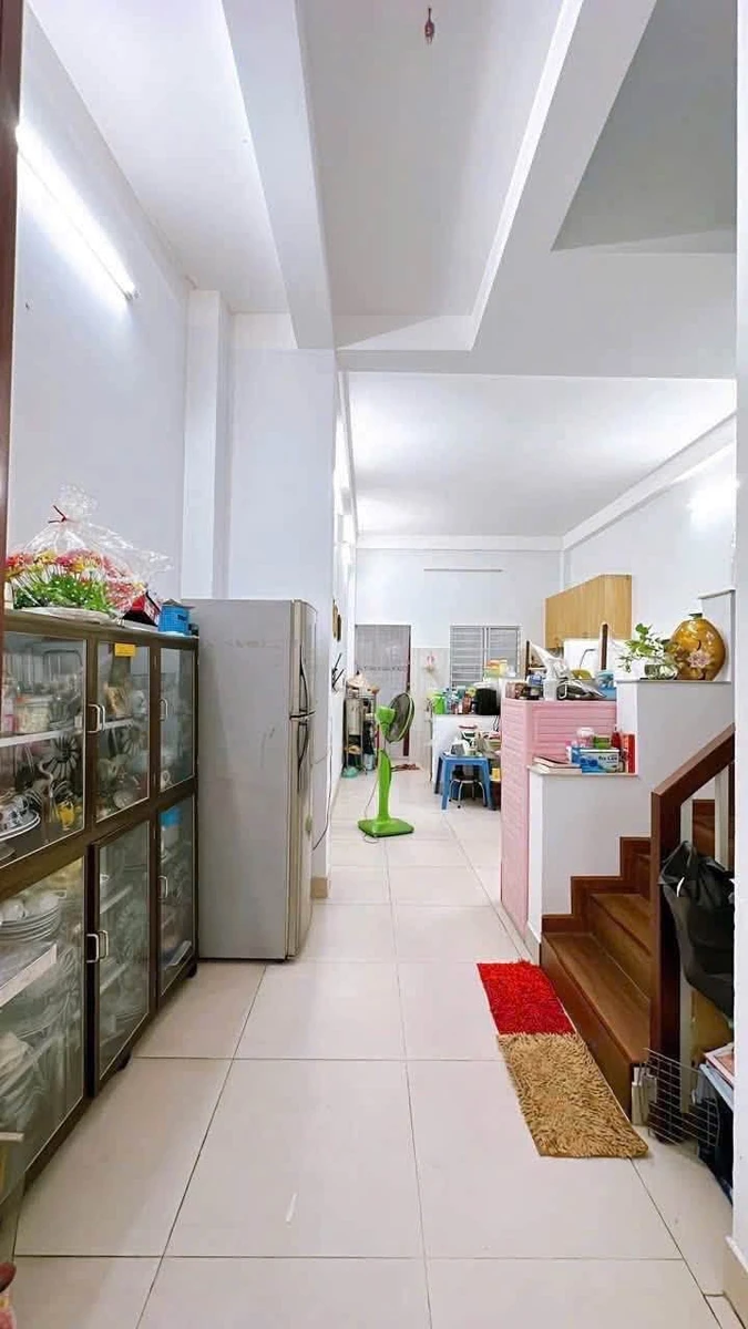Bán nhà hẻm 4m 2 tầng 84m2 đường Đoàn Văn Bơ, Quận 4, giá 7,3 tỷ - Ảnh thu nhỏ 4