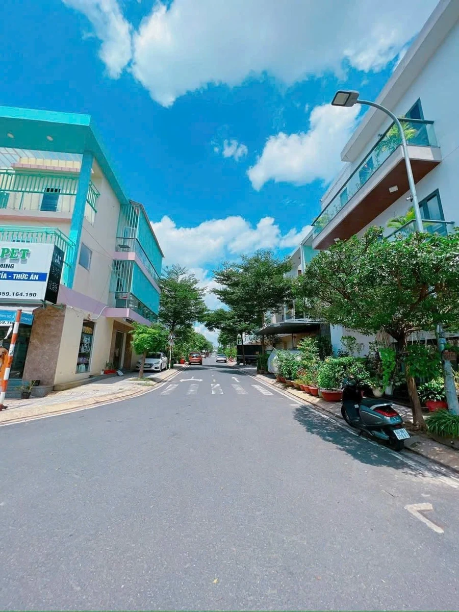 Bán nhà 1 trệt 2 lầu 85m2 KDC Sunshine Tam Hiệp, Đồng Nai - Ảnh thu nhỏ 4