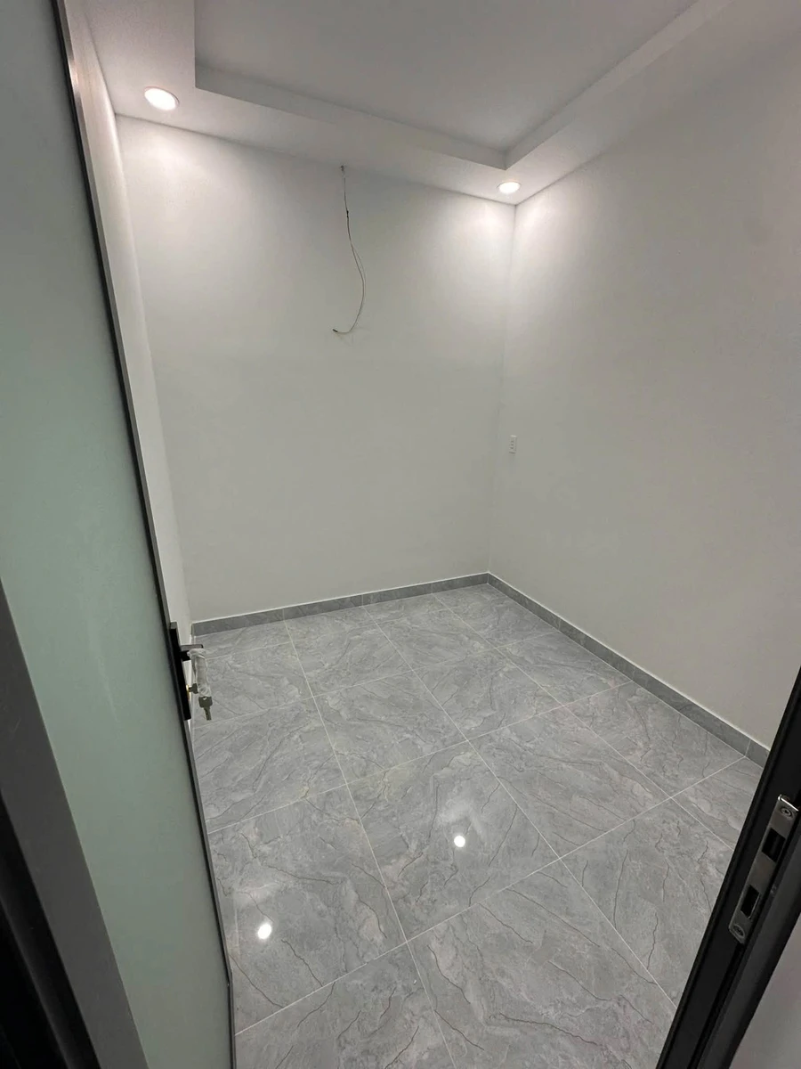 Bán nhà hẻm 2PN 2WC 26m² Quận 7 giá 1 tỷ 950 - Ảnh thu nhỏ 5