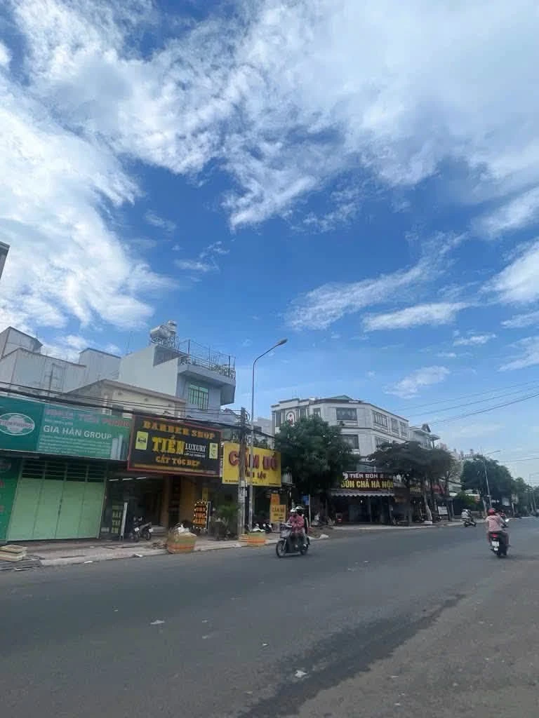 Bán nhà mặt tiền kinh doanh Vĩnh Lộc 90m² 12 tỷ - Ảnh thu nhỏ 3