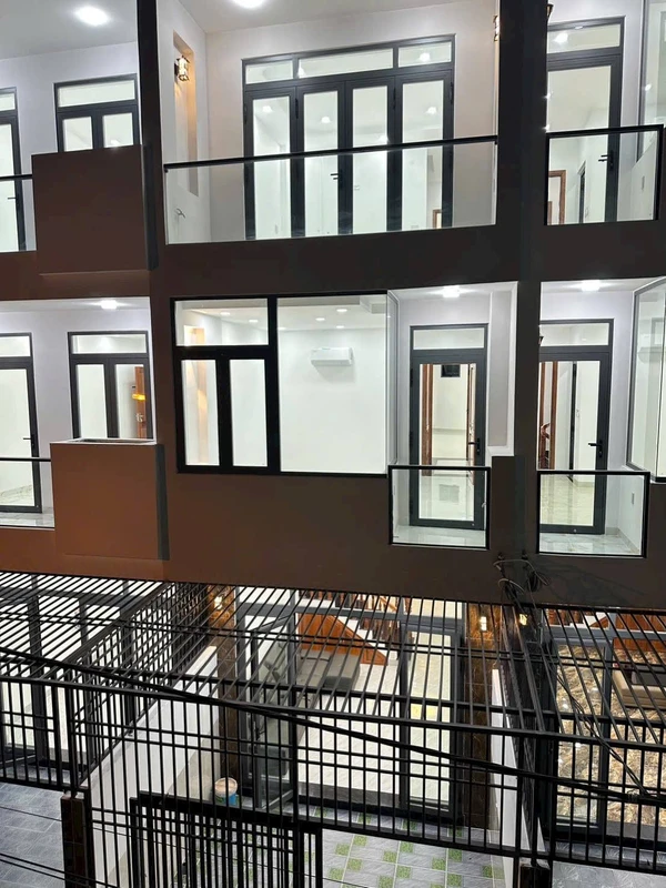 Bán nhà 3 tầng 71m2 sát siêu thị Go, Lương Định Của, giá 4.5 tỷ