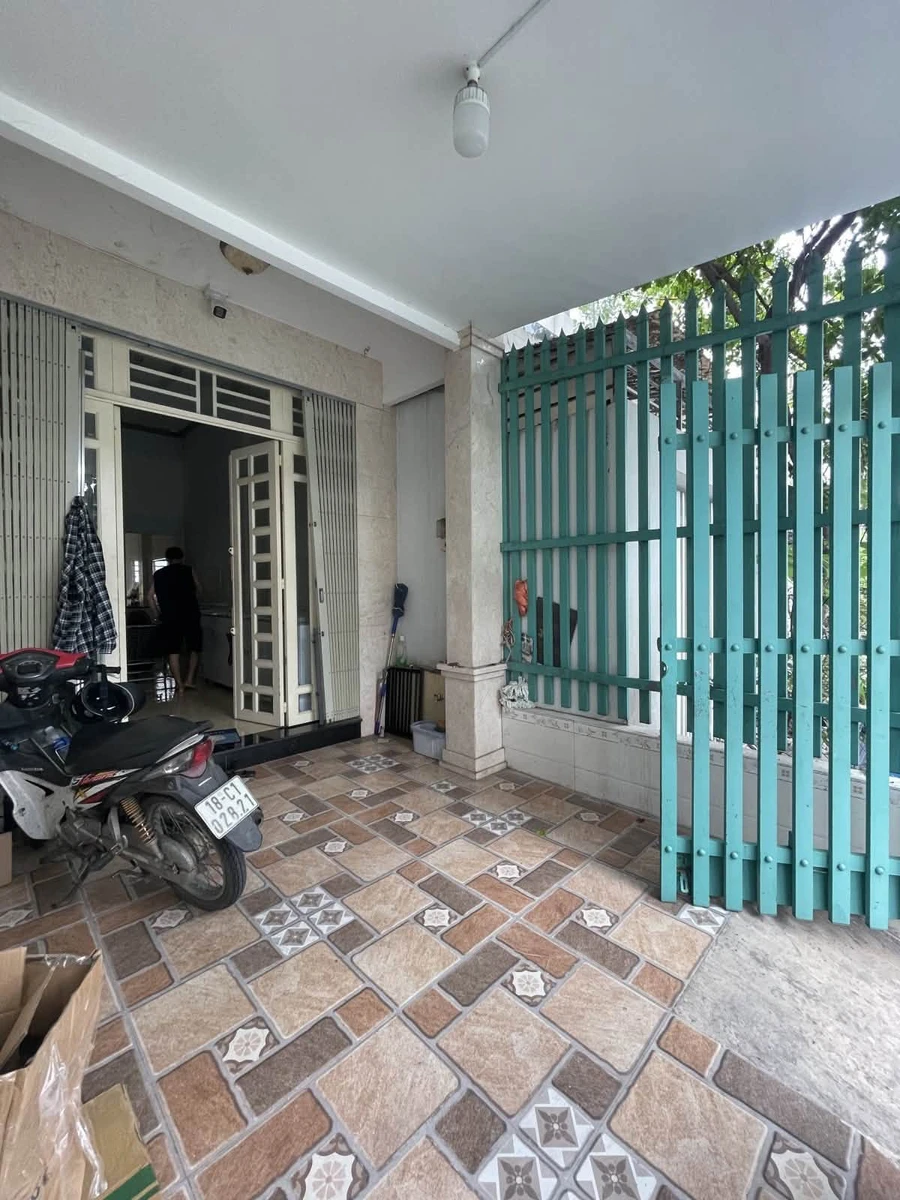 Bán nhà hẻm ô tô Trường Chinh, Phường 14, Tân Bình, 132m2 ngang 8m, giá 16 tỷ - Ảnh thu nhỏ 2