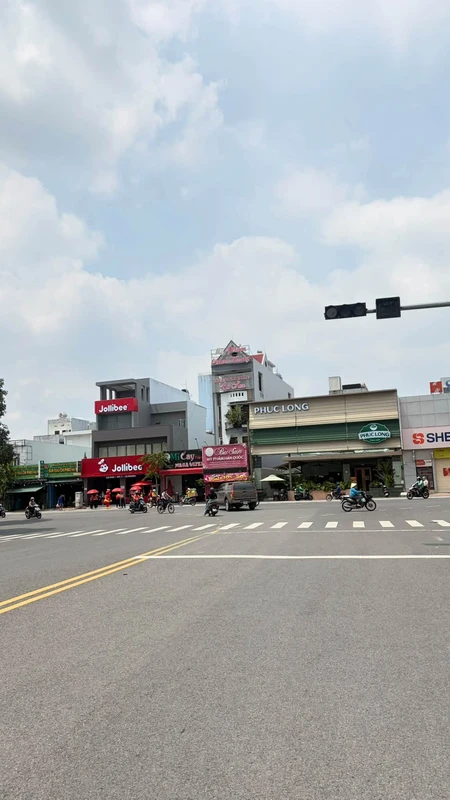 Bán đất Dĩ An 94m² mặt tiền Thái Bình Su hơn 13 tỷ