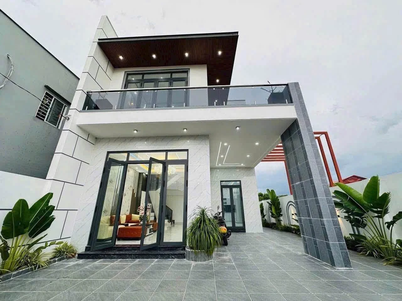 Bán biệt thự mini 3PN, 105m² Huỳnh Văn Nghệ, Thủ Đức, 2 tỷ 30 - Ảnh 1
