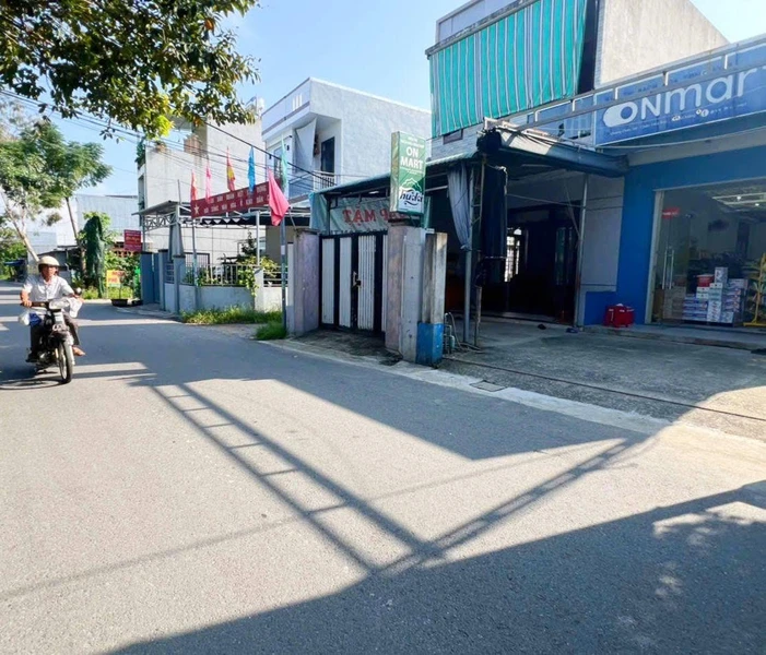 Cho thuê nhà 150m² 2PN nội thất Dương Sơn 4 triệu/tháng