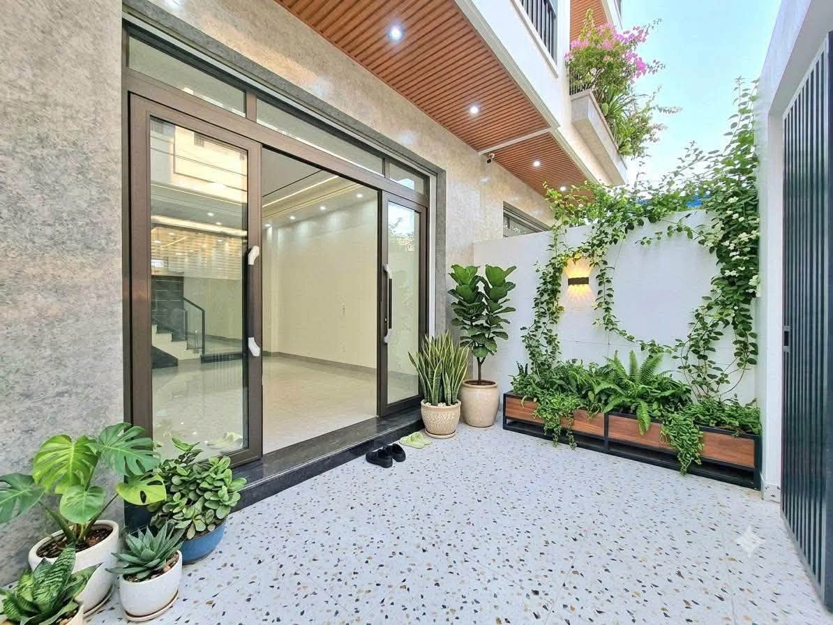 Bán nhà 4 tầng 70m² Khúc Thừa Dụ, Hải Phòng - Ảnh thu nhỏ 2