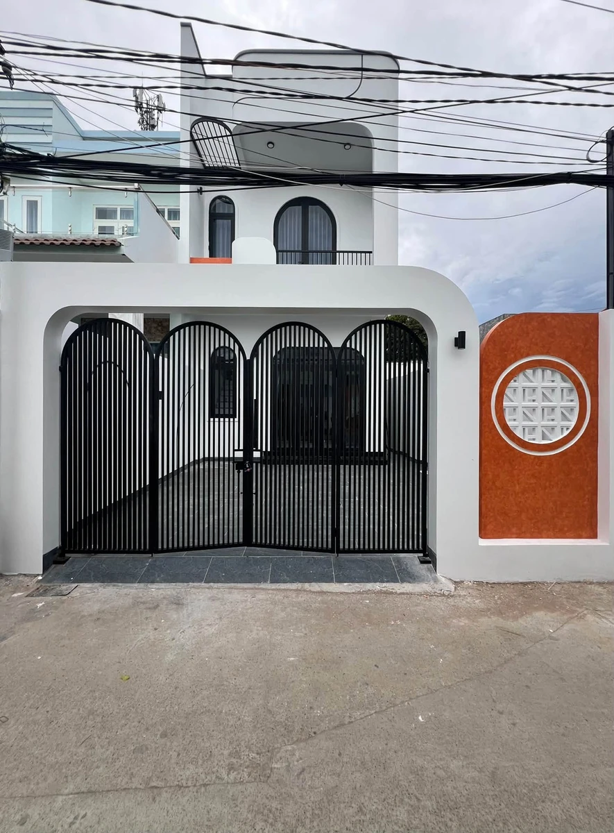 Bán nhà phố 3 phòng ngủ 106.7m² gần ngã 6 Phong Nẫm - Ảnh thu nhỏ 2