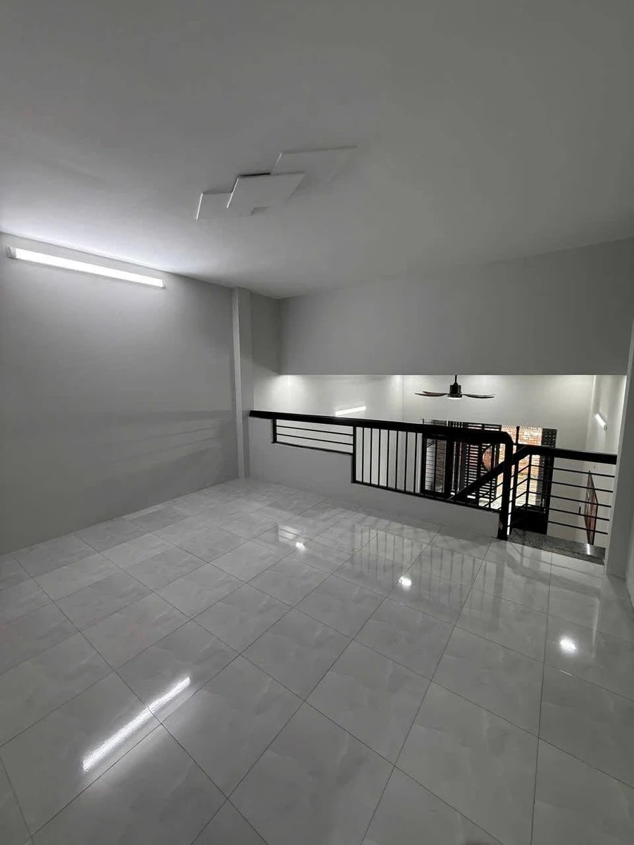 Bán nhà cấp 4 hẻm Trần Phú, 84m², 3PN, 2.75 tỷ - Ảnh thu nhỏ 5