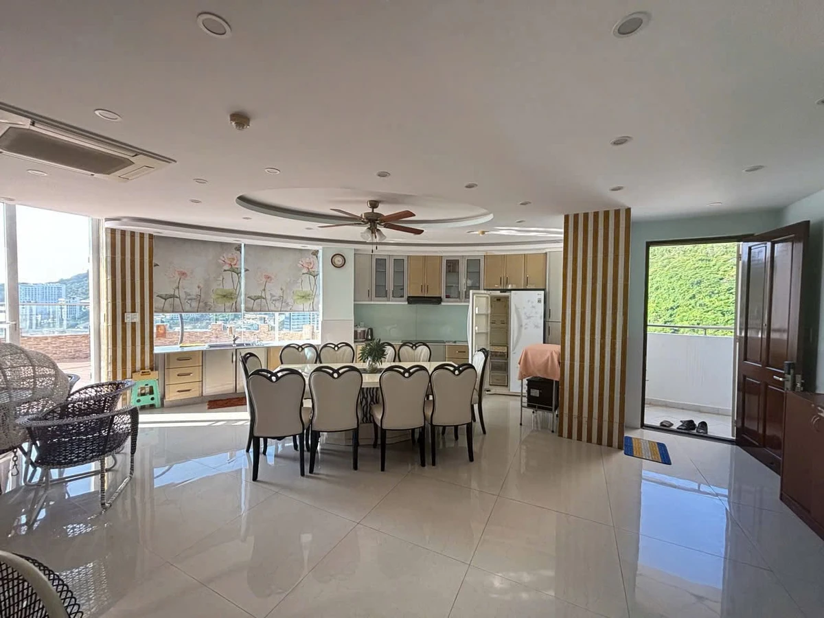 Bán căn chung cư 2PN view biển 192.5m2 Vũng Tàu 6 tỷ - Ảnh thu nhỏ 3