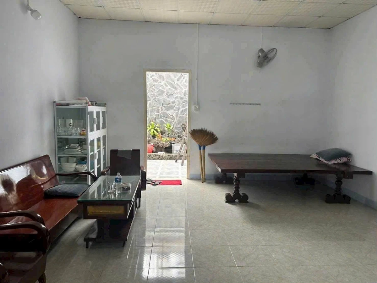 Bán nhà cấp 4 mặt tiền 100m² Phan Thiết 2.8 tỷ - Ảnh thu nhỏ 4