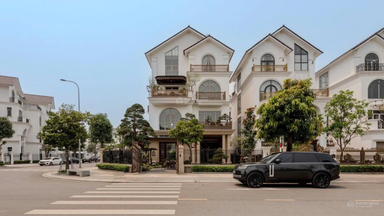 Bán căn nhà biệt thự đơn lập view bể bơi hiếm có tại dự án Mạnh Đức Victory Từ Sơn. LH 0326 569 *** - Ảnh 1