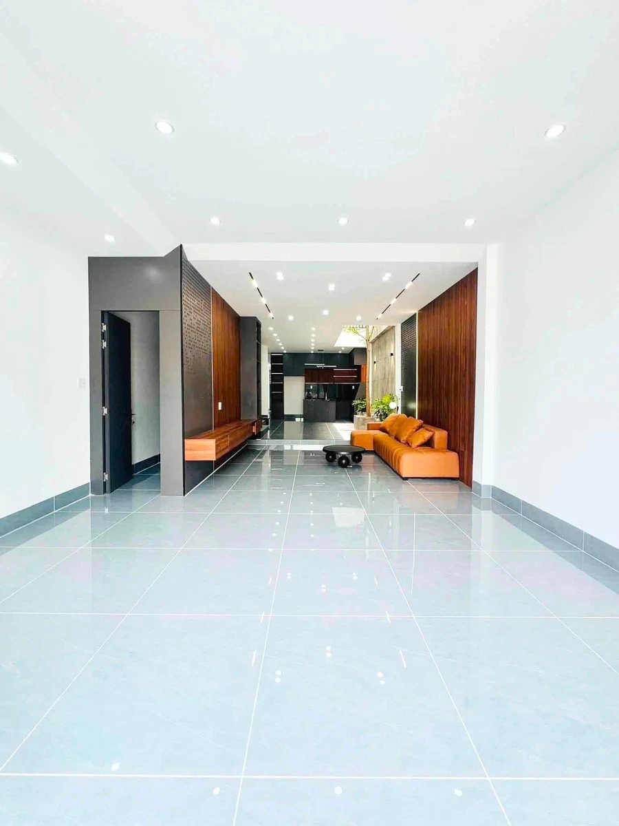 Bán nhà mặt tiền 100m² Phan Văn Trường, Rạch Giá, Kiên Giang - Ảnh thu nhỏ 2