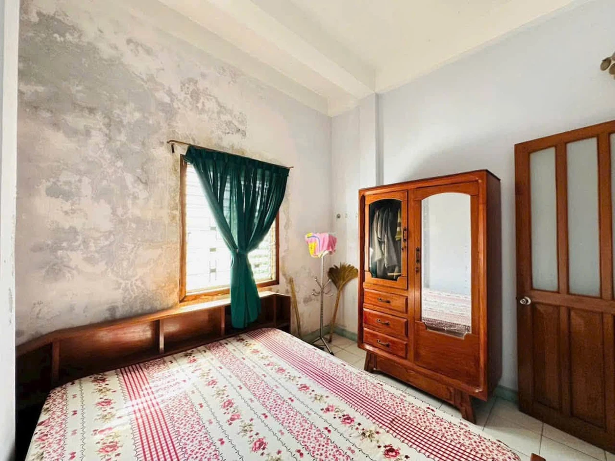 Bán nhà 3,5 tầng mặt tiền Lạc Long Quân, Nha Trang, 7,85 tỷ, 45,4m² - Ảnh thu nhỏ 5