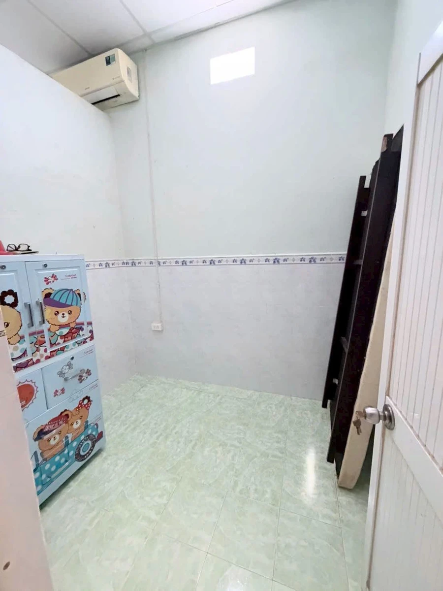 Nhà gần biển Lê Lợi Phan Thiết 70m² giá 1 tỷ 390 triệu - Ảnh thu nhỏ 3