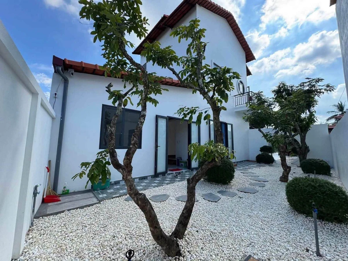 Bán nhà phố 415m² với 3 phòng ngủ tại Long An giá 3.9 tỷ - Ảnh 1