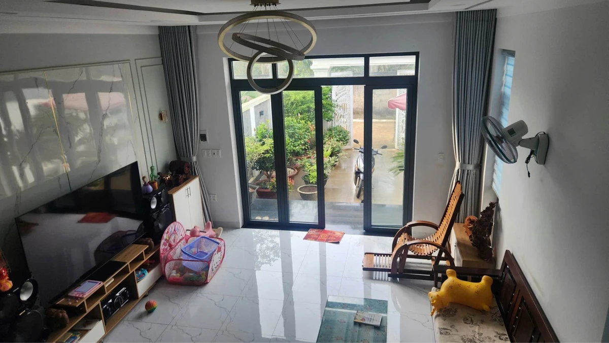 Bán nhà sân vườn 328m² 4 phòng ngủ Tân Lập, Buôn Ma Thuột - Ảnh 1