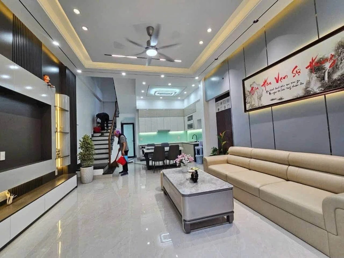 Bán nhà 3 tầng 3PN Lê Thanh Nghị Hải Dương, 50m2, 2 tỷ - Ảnh thu nhỏ 4