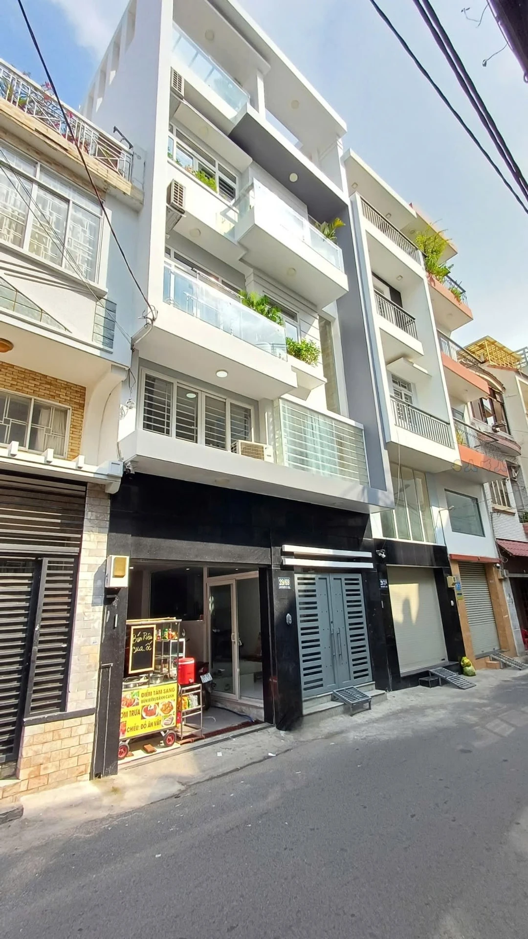 Bán biệt thự 5 tầng 7x16m đường Hoàng Hoa Thám, Tân Bình, giá hơn 7 tỷ - Ảnh 1