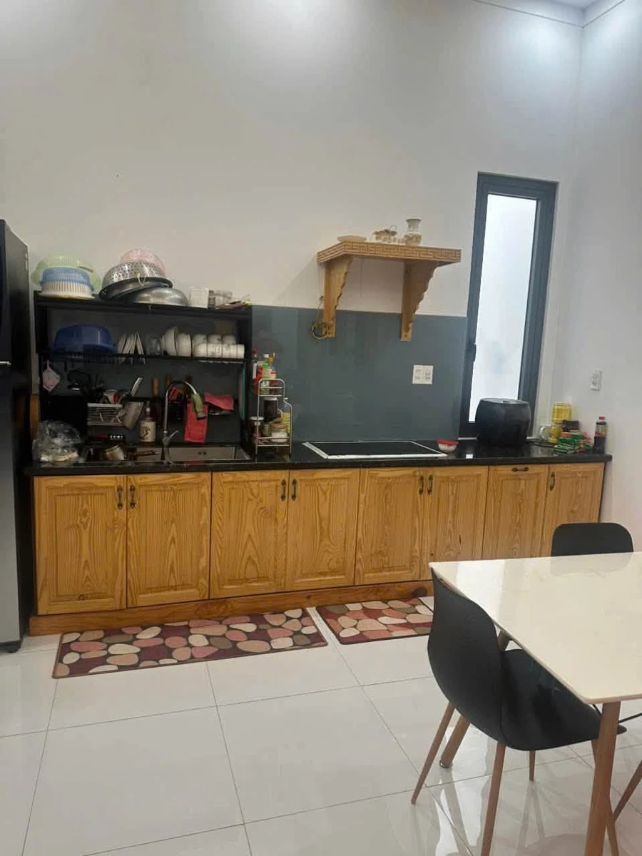 Nhà 3 phòng ngủ 150m² đối diện UBND Tân An, giá 2.15 tỷ - Ảnh thu nhỏ 3