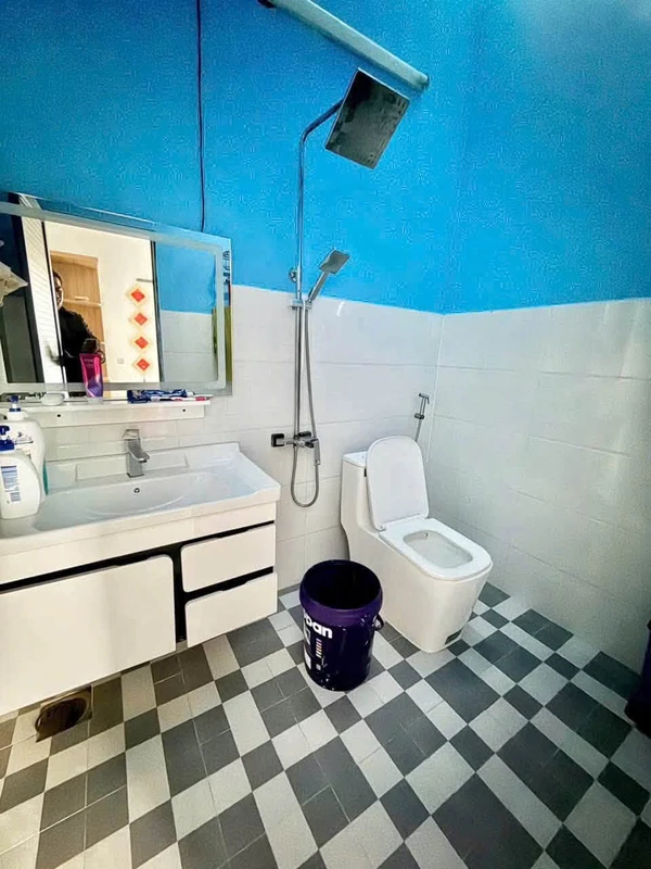 Bán nhà 2 tầng kiệt ô tô đường Nguyễn Tuân, phường Xuân Phú, Huế, 55m2, 2,39 tỷ 5x37