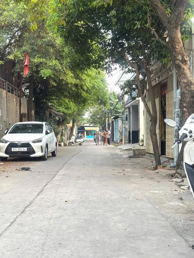 Bán đất Tân Xuân, Hóc Môn, 85m² sổ hồng riêng - Ảnh 1