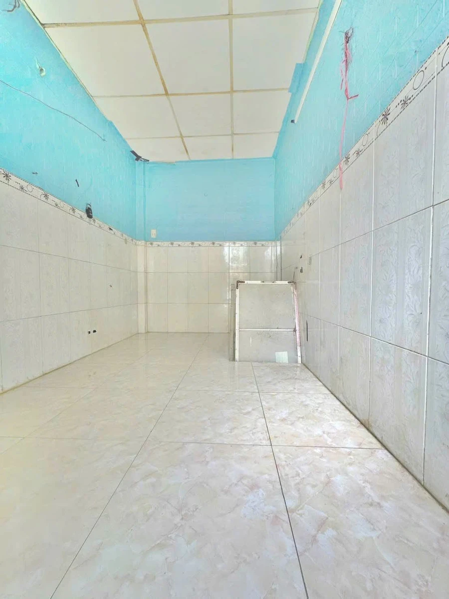 Bán nhà mặt tiền 9,4m² Đoàn Văn Bơ Quận 4 - Ảnh thu nhỏ 3
