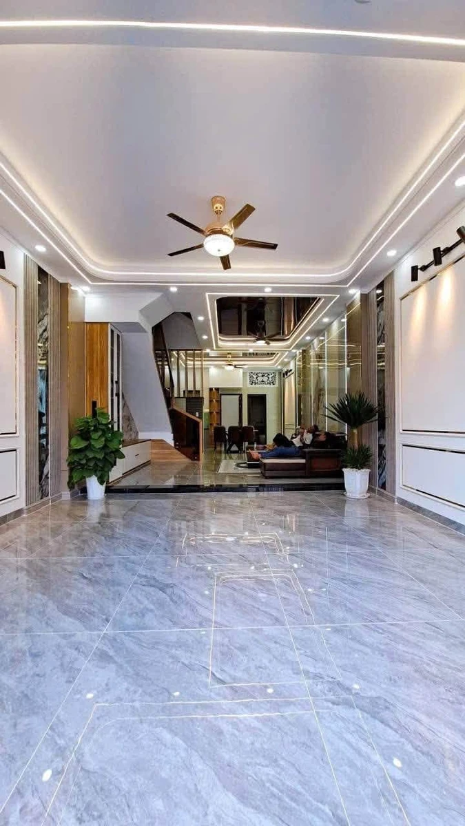 Bán nhà 2 lầu 5 PN 90m2 tại Phường Biên Hòa, Hóc Môn - Ảnh thu nhỏ 2