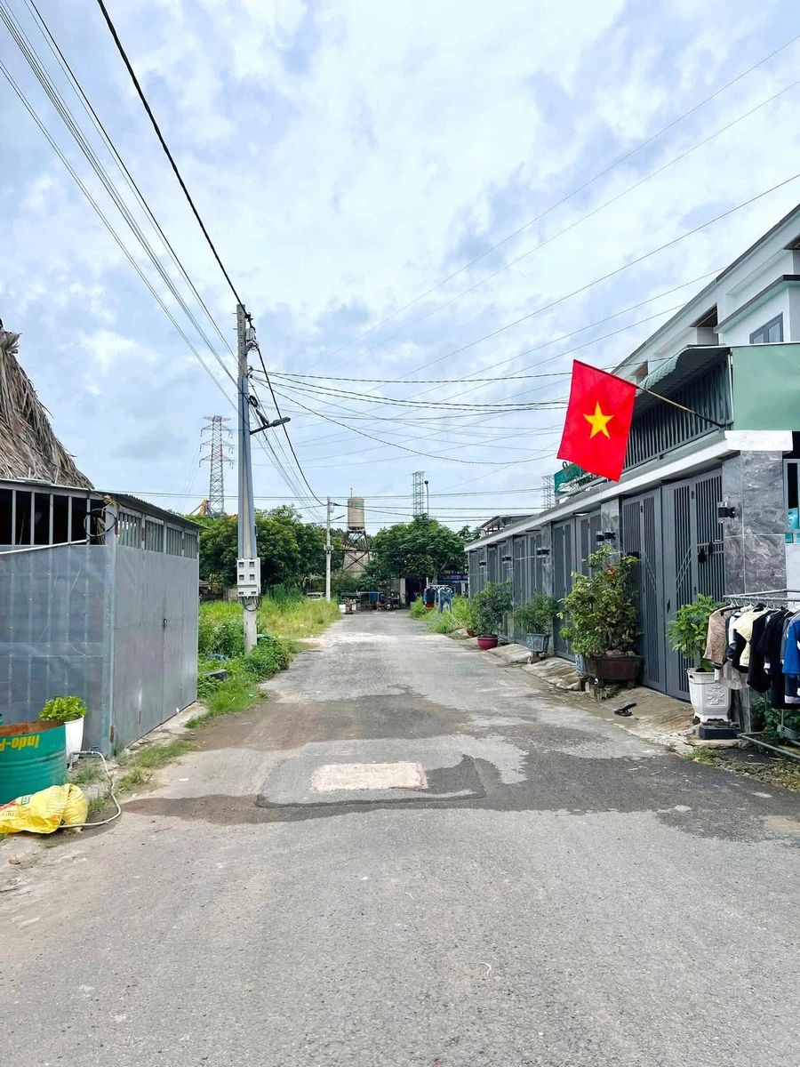 Bán nhà lầu 150m2 3PN sổ hồng riêng Phường Phước Tân, Biên Hòa, Đồng Nai giá 700 triệu - Ảnh thu nhỏ 3