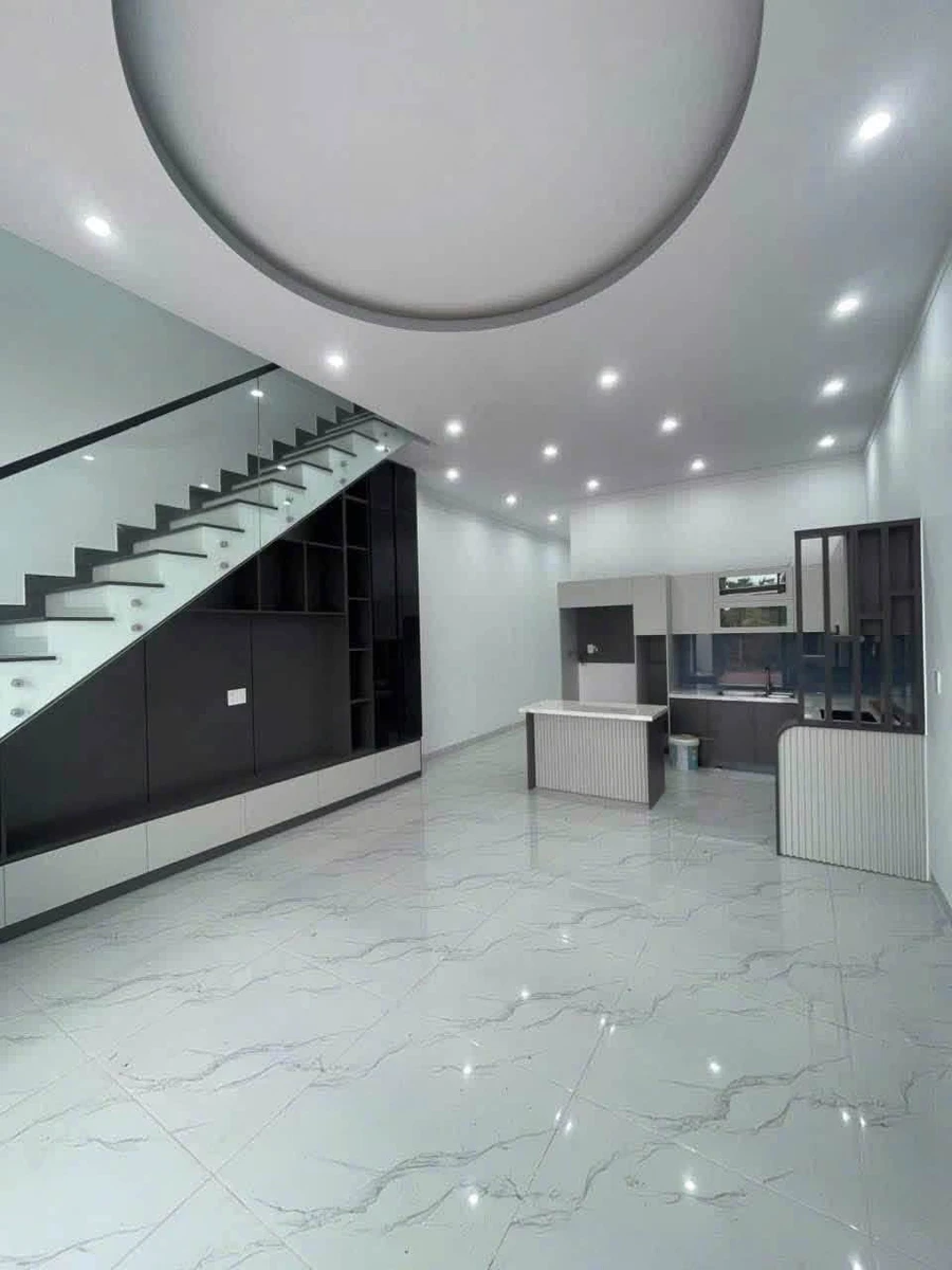 Bán nhà 2 tầng 120m² 3PN gần Võ Nguyên Giáp, Quận 7 - 2.5 tỷ - Ảnh thu nhỏ 2
