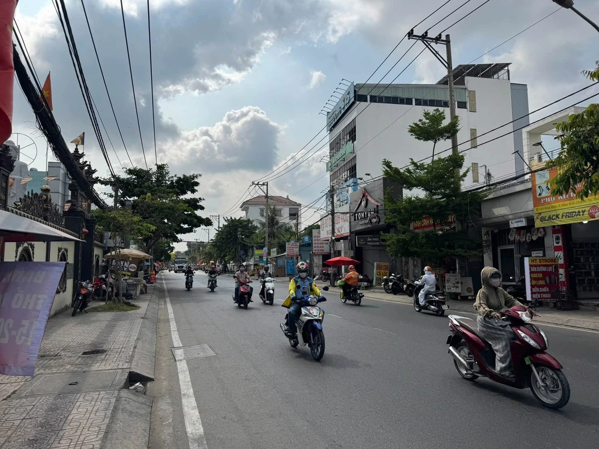 Bán tòa văn phòng mặt tiền Hiệp Bình 162m2, 1 hầm 5 tấm, Thủ Đức - Ảnh 1
