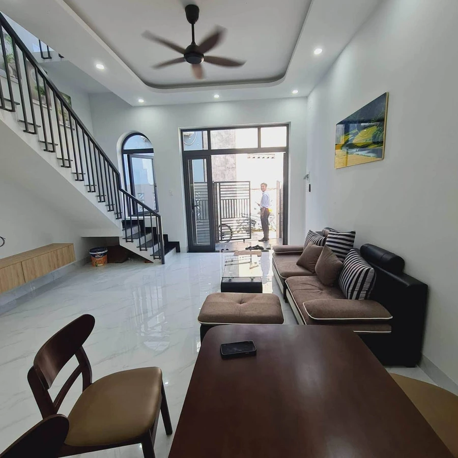 Nhà 2 tầng 54m² Lê Lợi, giá 2 tỷ 50 triệu - Ảnh thu nhỏ 4