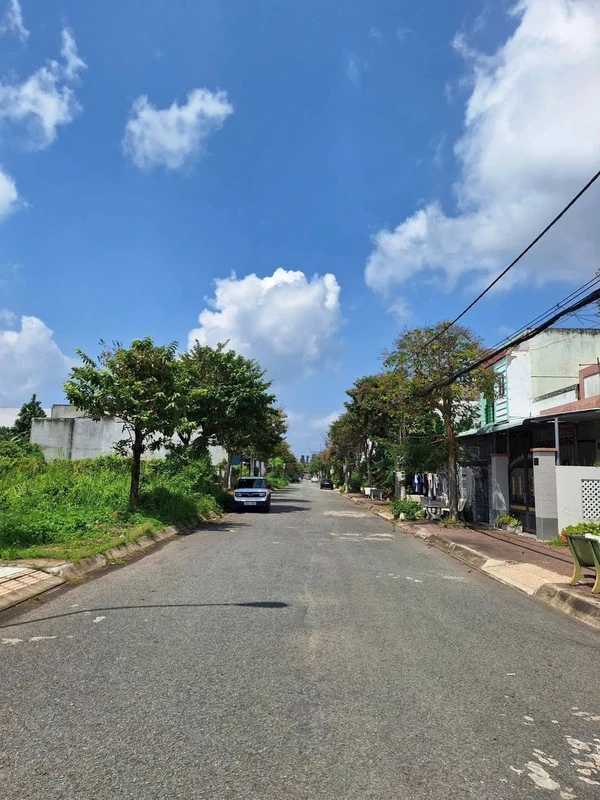 Bán nhà 1 trệt 1 lầu 4PN Sao Mai Bến Tre 101,9m2