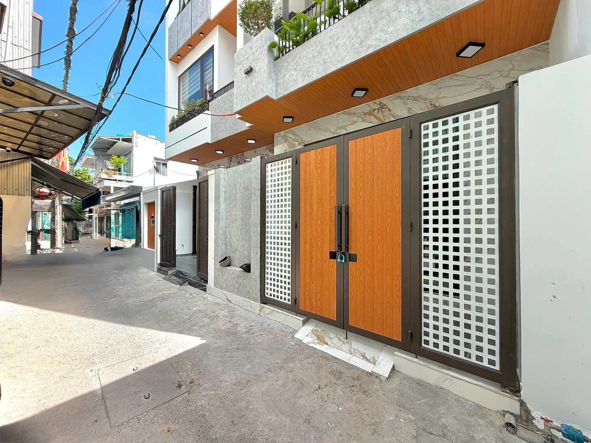 Nhà 3 tầng 3 mê full nội thất, 65m², 3 PN, Đà Nẵng - Ảnh thu nhỏ 2