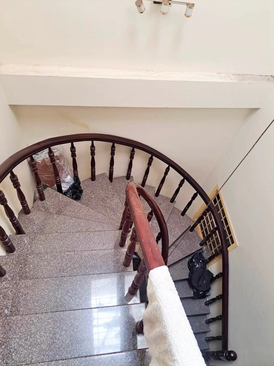 Bán nhà mặt tiền Lạc Long Quân 90m2 4PN Tân Bình - Ảnh thu nhỏ 4