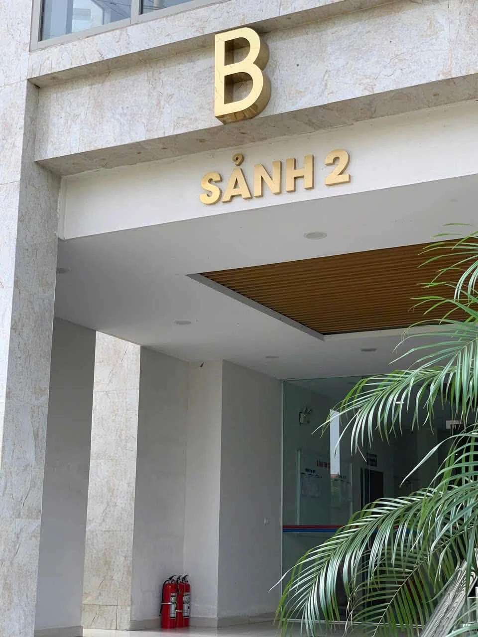 Bán căn hộ 3PN 92.8m² mặt sông Hồng Hà Nội 9.28 tỷ - Ảnh 1