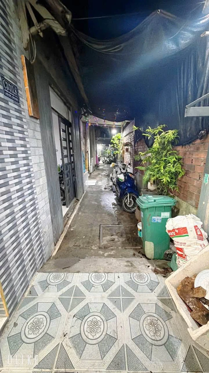Bán nhà 1 trệt 1 lầu 4x14m, 2PN 2WC hẻm Ốc Thắng, C4 Phạm Hùng giá 2,8 tỷ - Ảnh thu nhỏ 5
