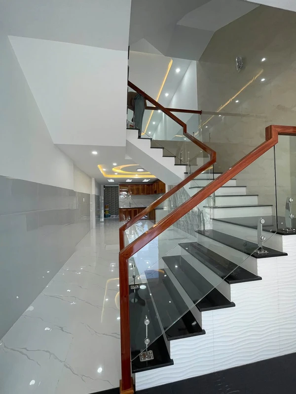 Bán đất mặt tiền Phan Đình Phùng 5x20m, Quảng Ngãi bdsquan9