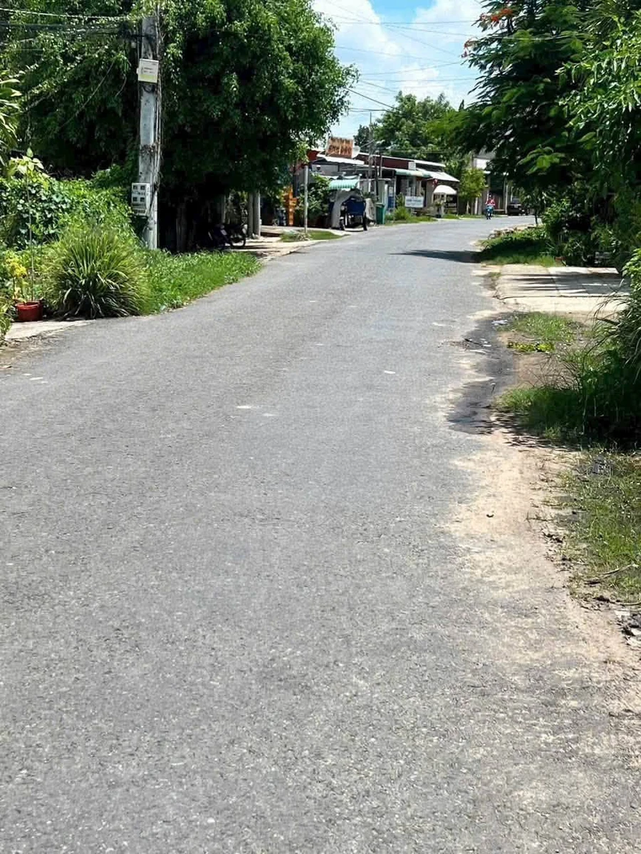 Bán nhà mới xây 105m2 full nội thất 2 phòng ngủ gần ga Lê Duẩn, Phong Nẫm, Phan Thiết 500xd - Ảnh 1