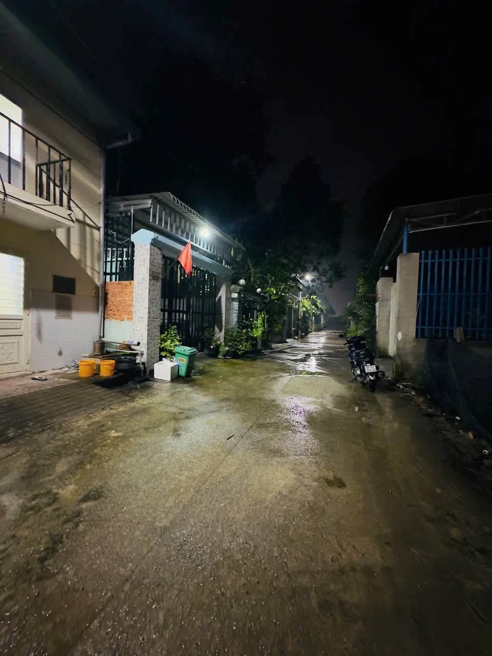 Bán nhà phố 3 phòng ngủ 95.5m² Phú Mỹ - Ảnh 1