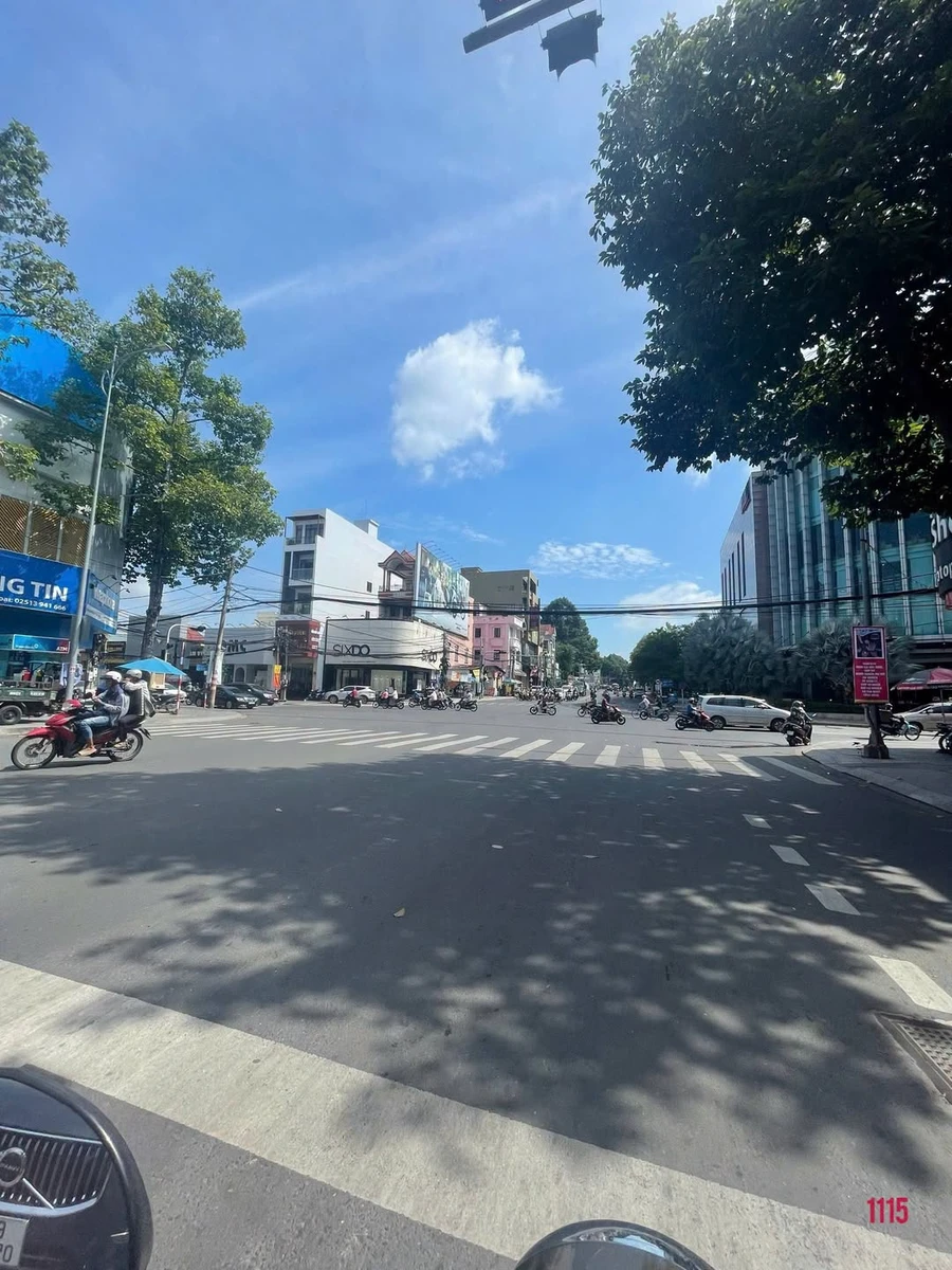Cho thuê mặt bằng kinh doanh mặt tiền Phạm Văn Thuận 190m2, giá 45 triệu/tháng - Ảnh 1