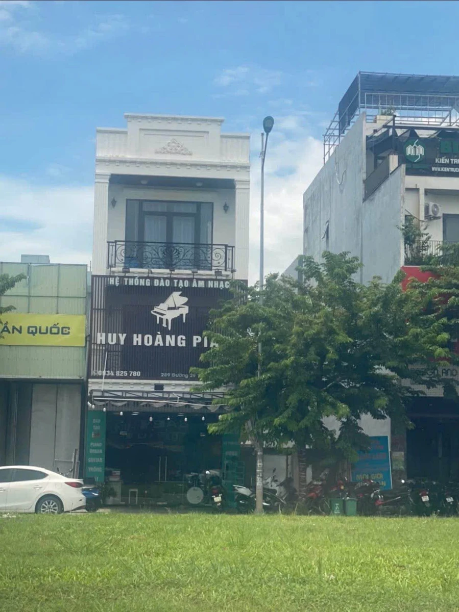 Bán nhà 3 tầng 100m² đường 29 tháng 3, Tân Bình - Ảnh 1