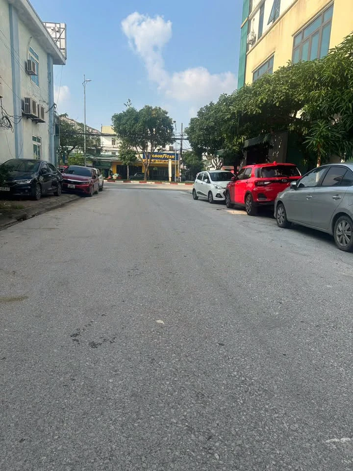Bán đất Lê Lợi Hóc Môn 136m² tặng nhà 2 tầng cho thuê 8 tỷ - Ảnh thu nhỏ 3